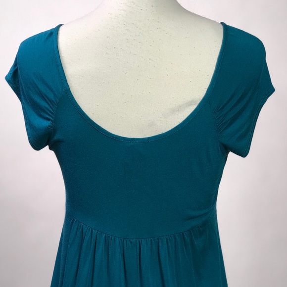 Delilah’s Teal Blue Short Sleeve Dress - Picture 6 of 7